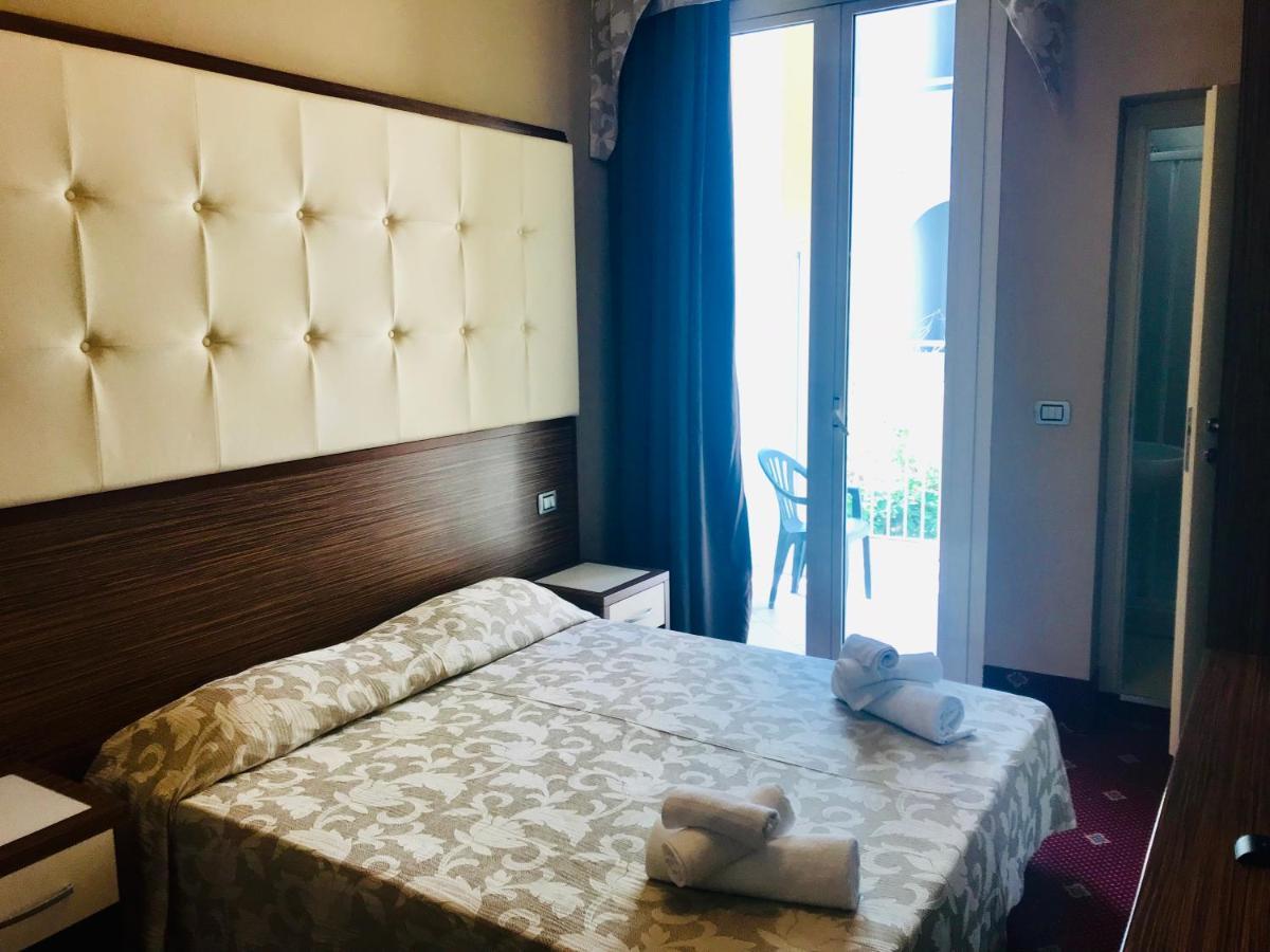 Emotion Vacanze Cesenatico Exterior photo